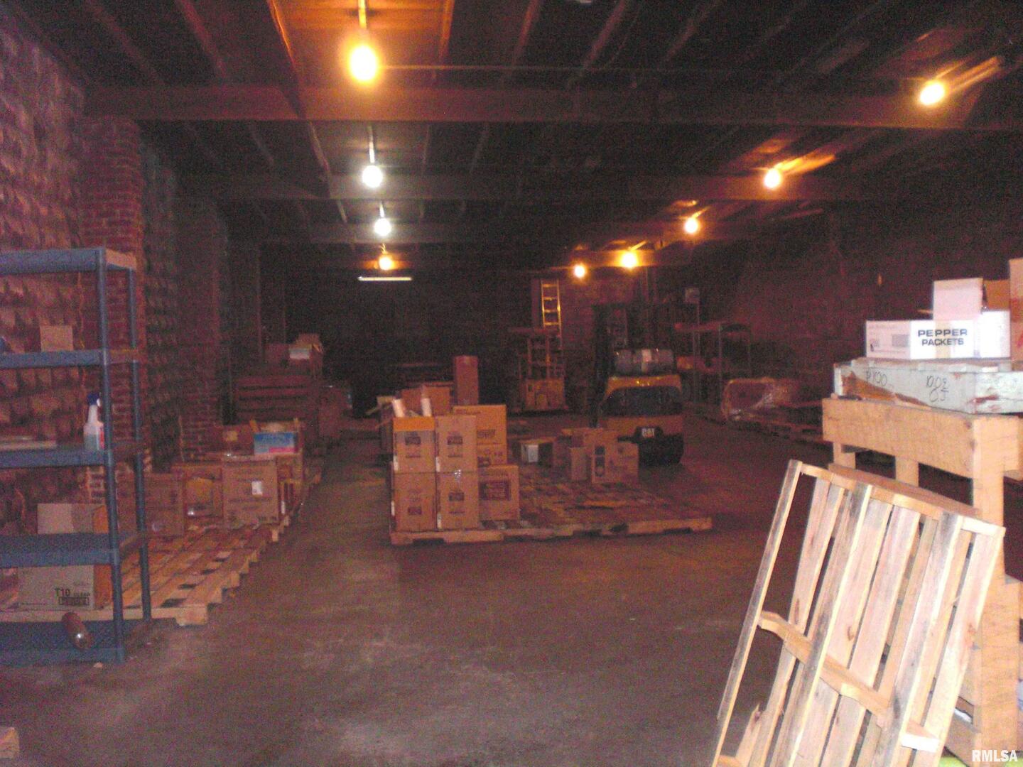 113 S Washington St Street Property Photo 7