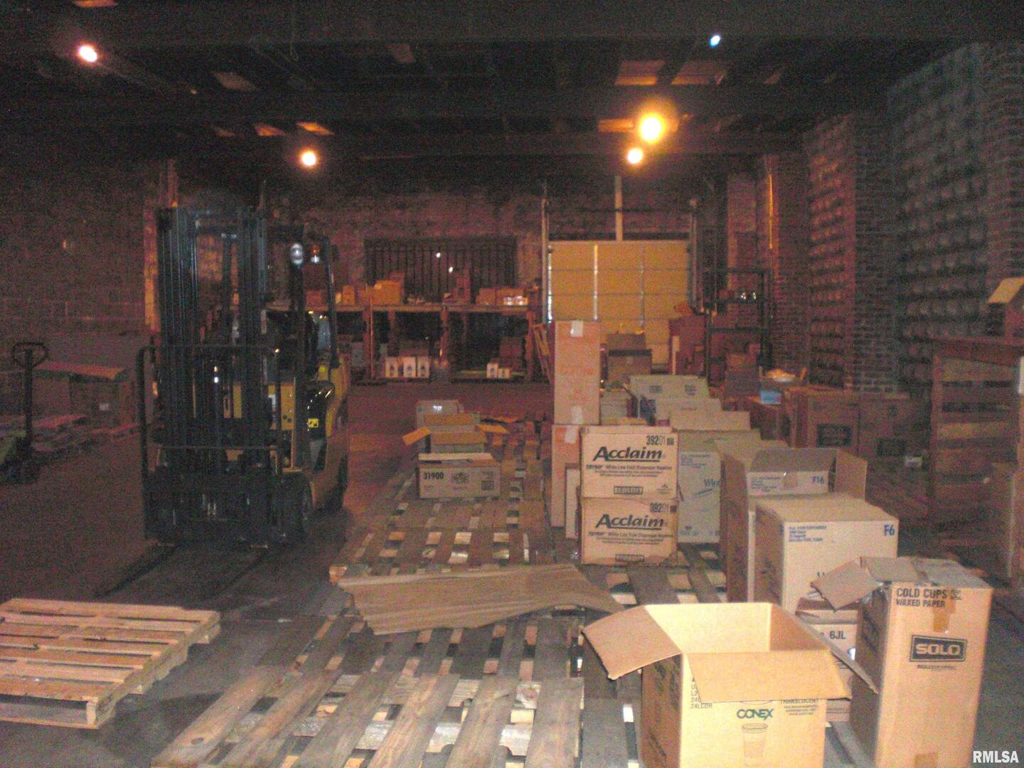 113 S Washington St Street Property Photo 13