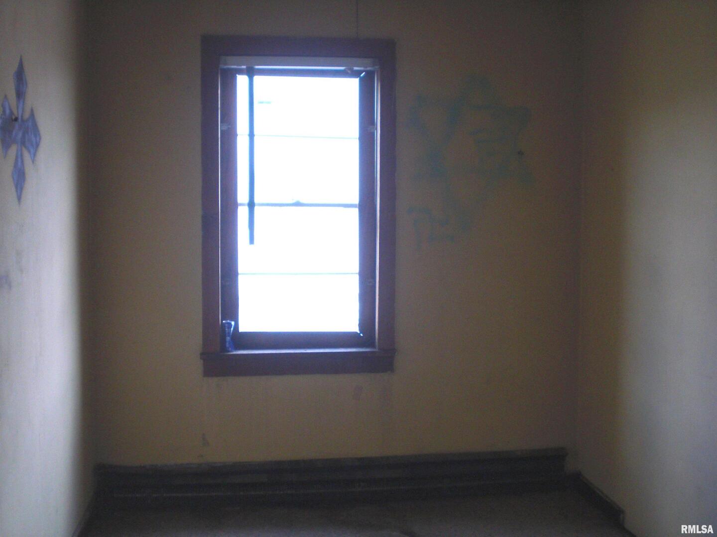 113 S Washington St Street Property Photo 16