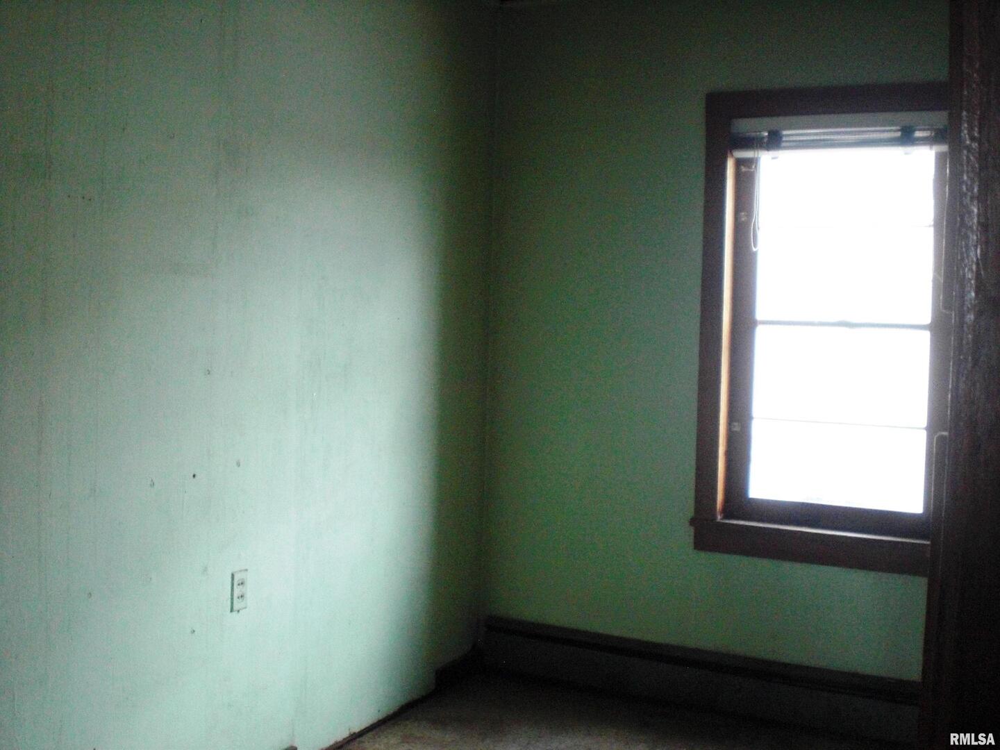 113 S Washington St Street Property Photo 18