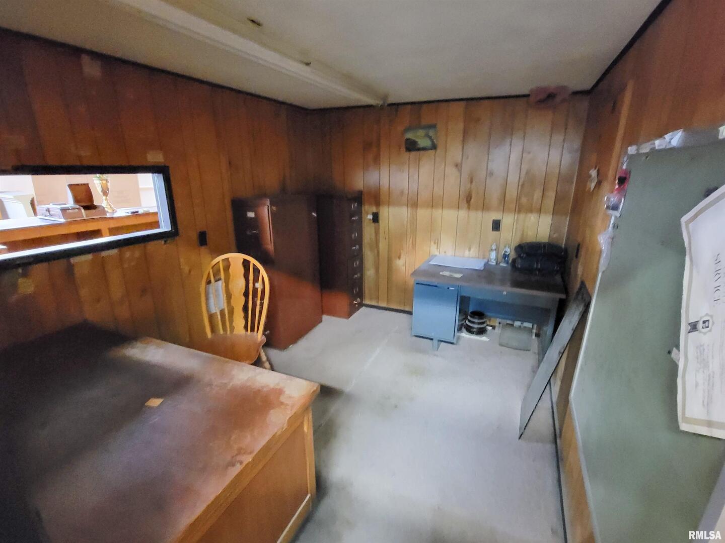 128 W North Avenue Property Photo 39