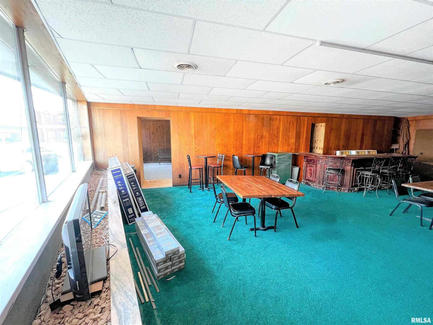 111 W North Avenue 109 Property Photo 5