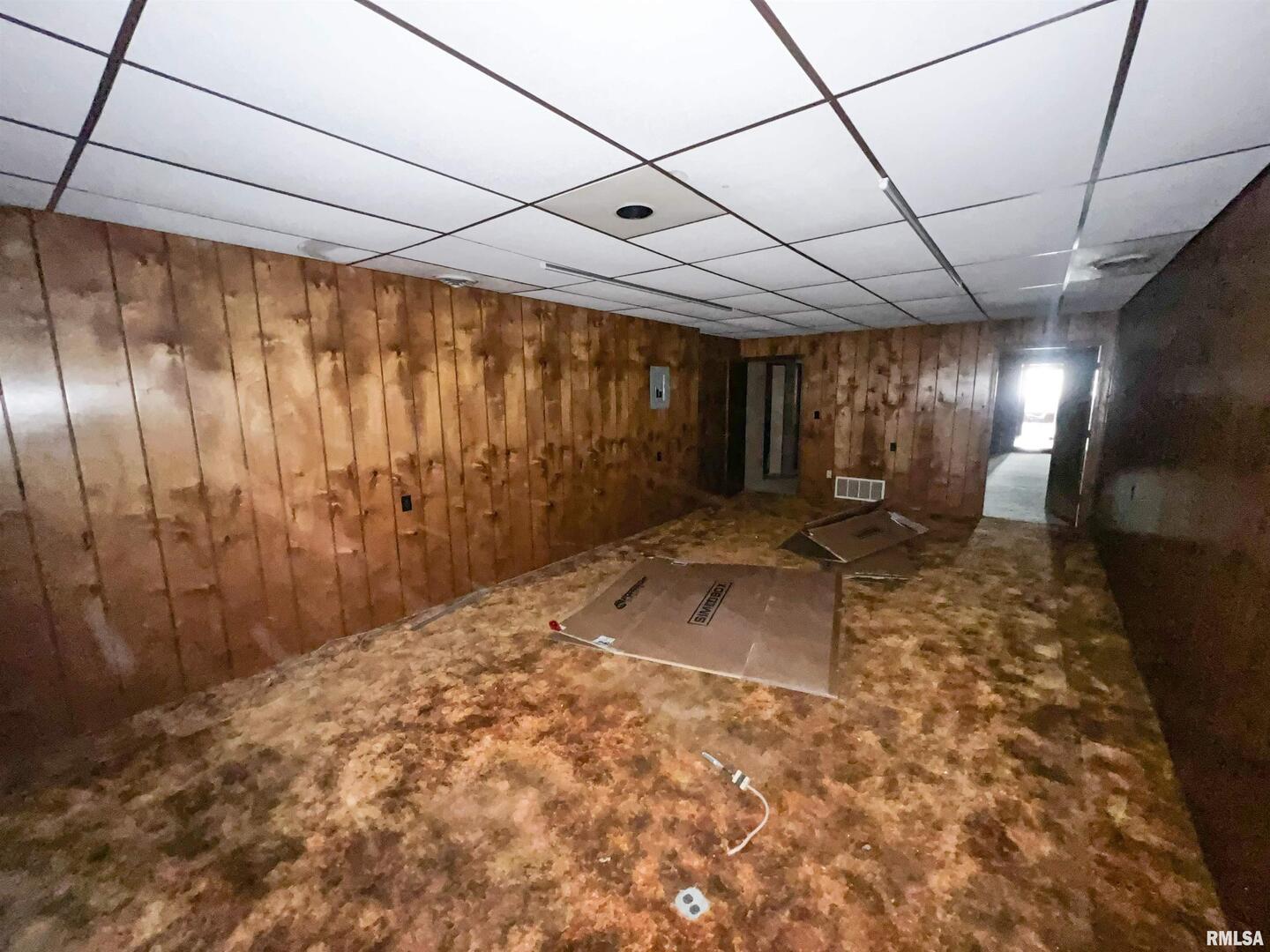 111 W North Avenue 109 Property Photo 55