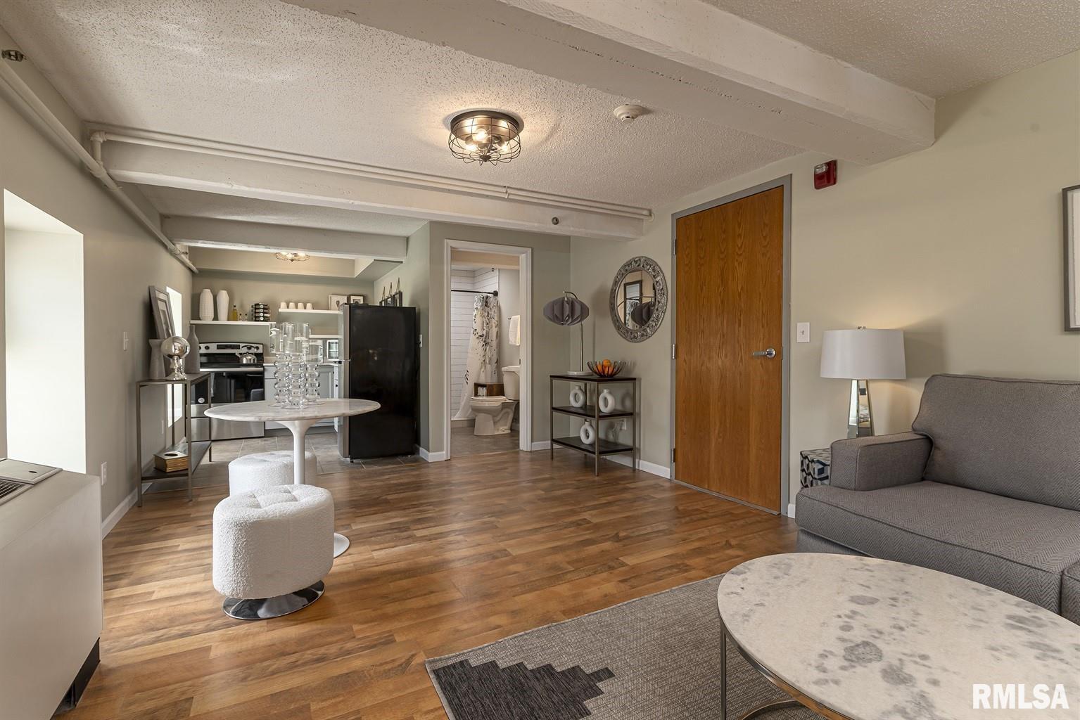 1051 S Wall Street Property Photo 40
