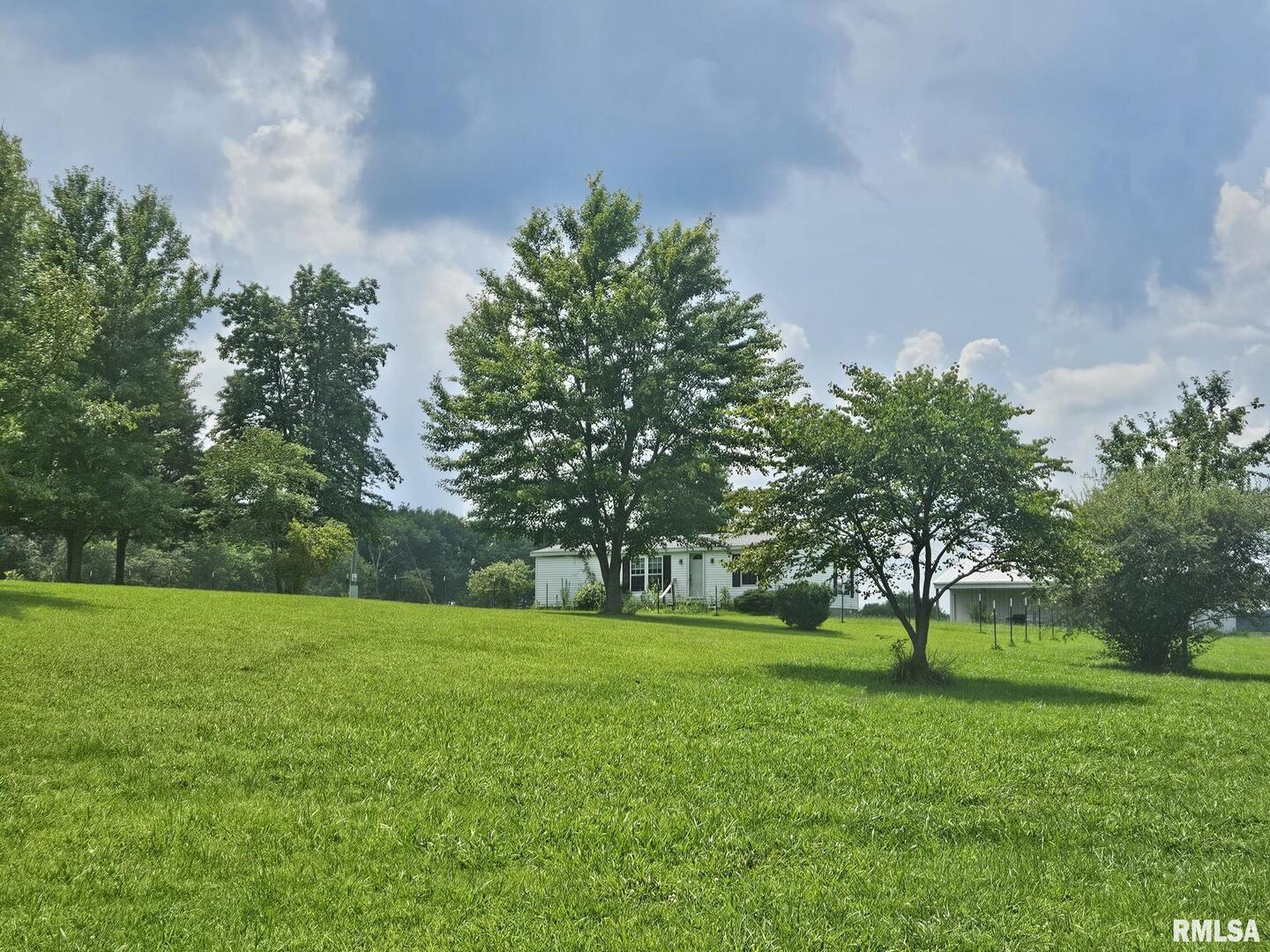 8913 Winemiller Road Property Photo 2