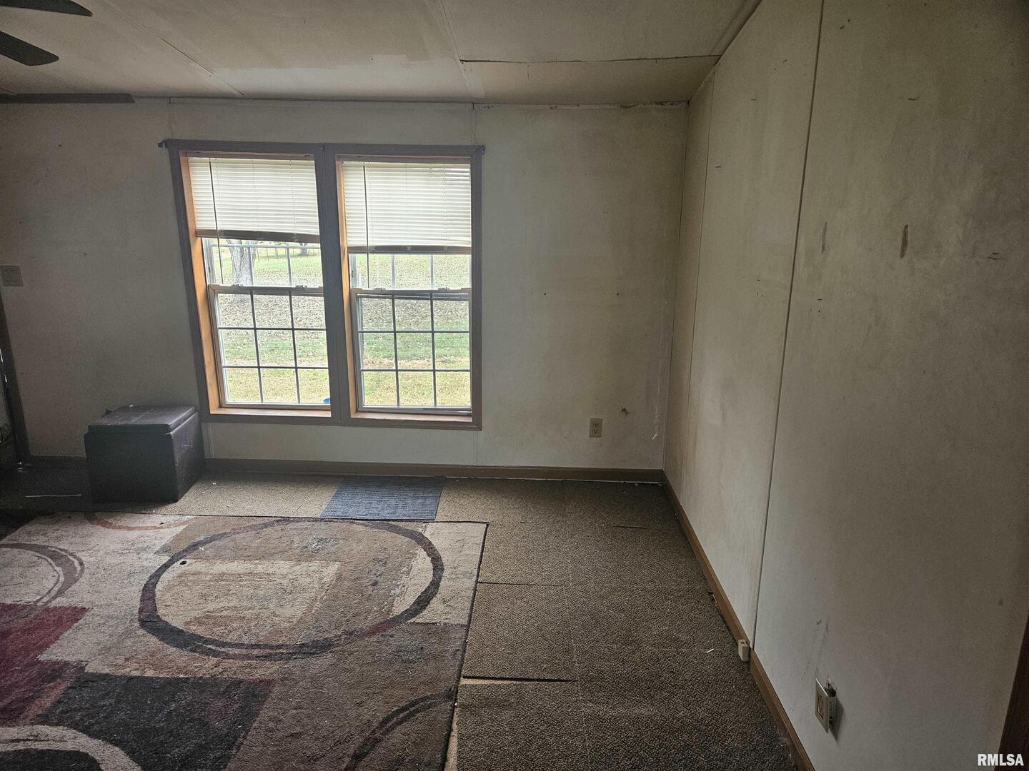 8913 Winemiller Road Property Photo 13