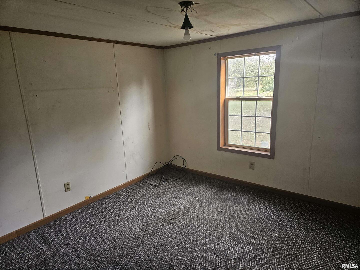 8913 Winemiller Road Property Photo 19