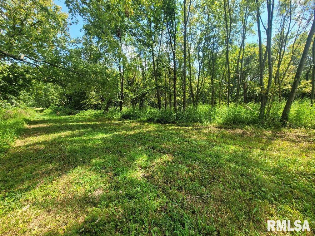 000 N Hirons Street Property Photo 10
