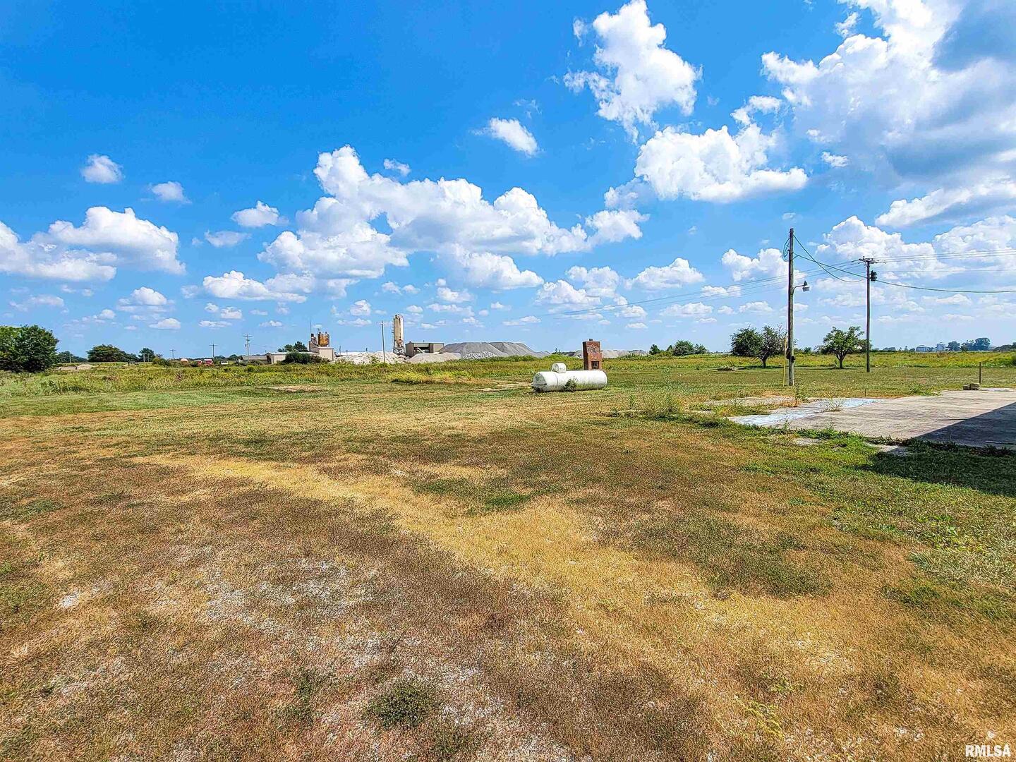 11044 Old Highway 50 Property Photo 12