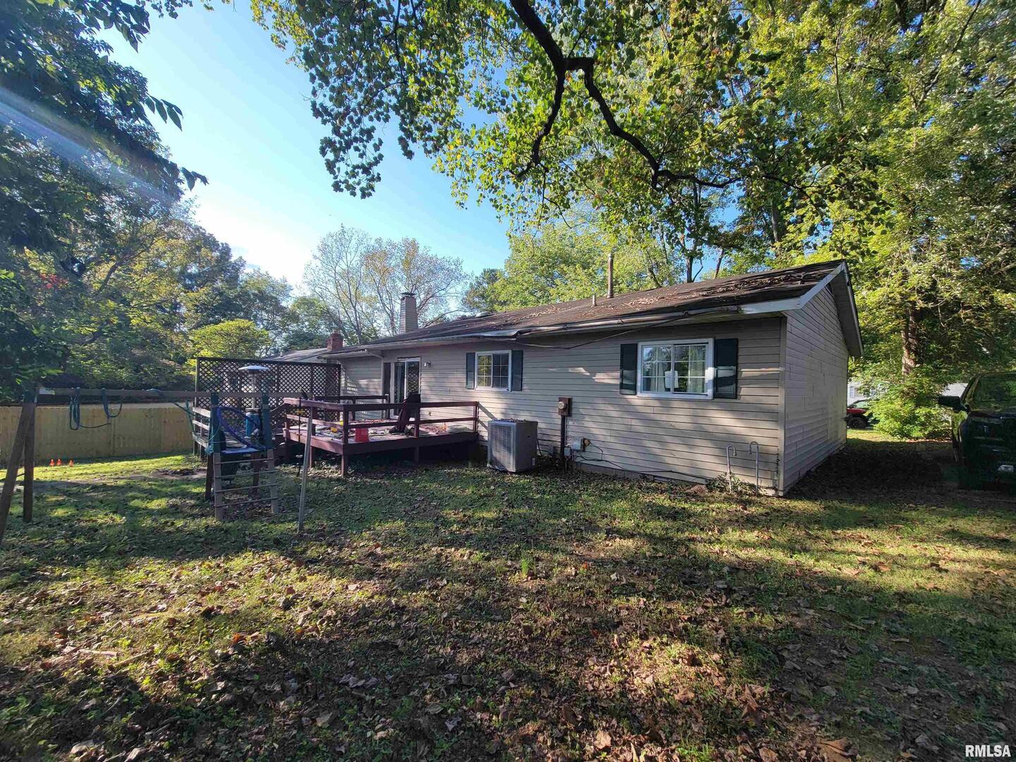 121 Young Avenue Property Photo 15