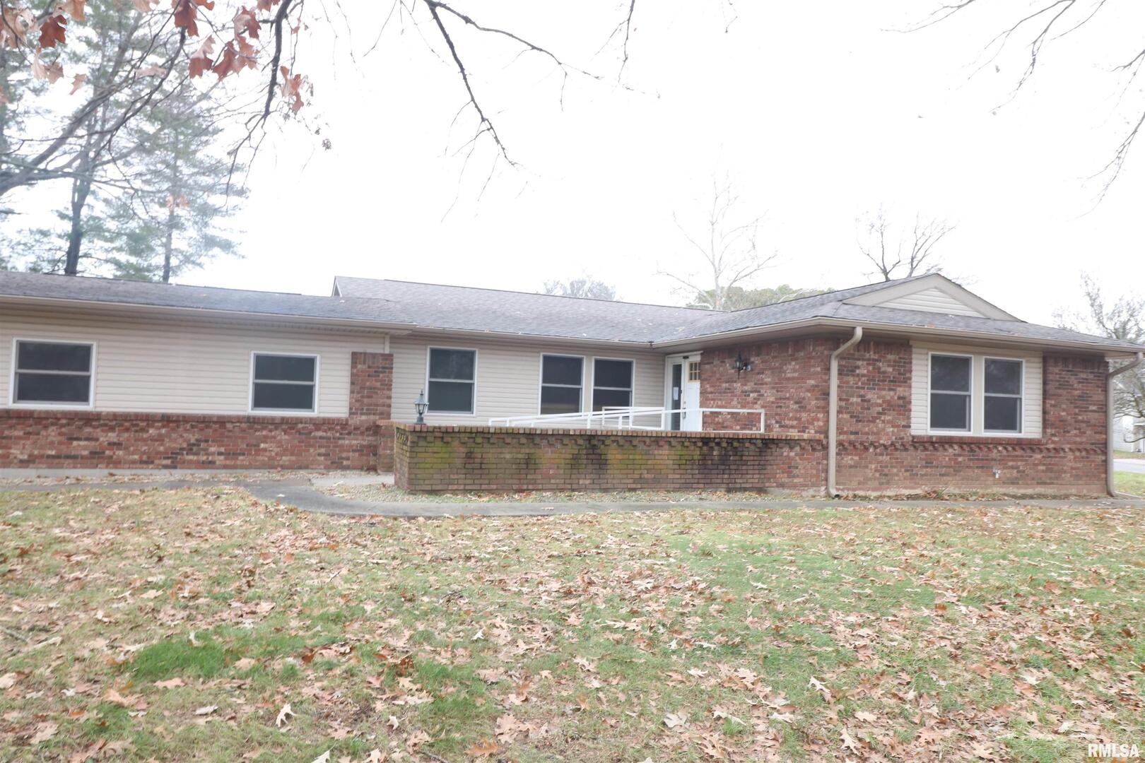401 Beadle Drive Property Photo 1