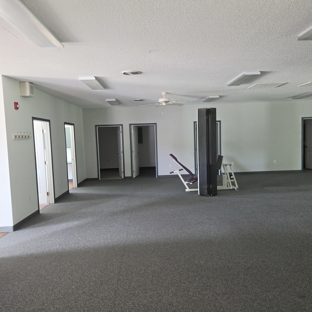 4110 S Water Tower Place Property Photo 20