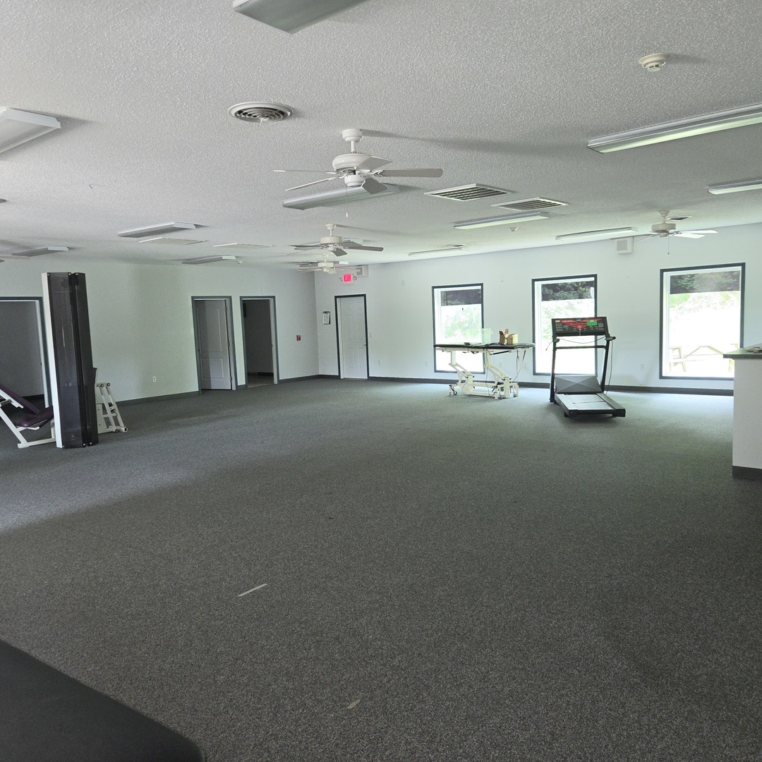 4110 S Water Tower Place Property Photo 23