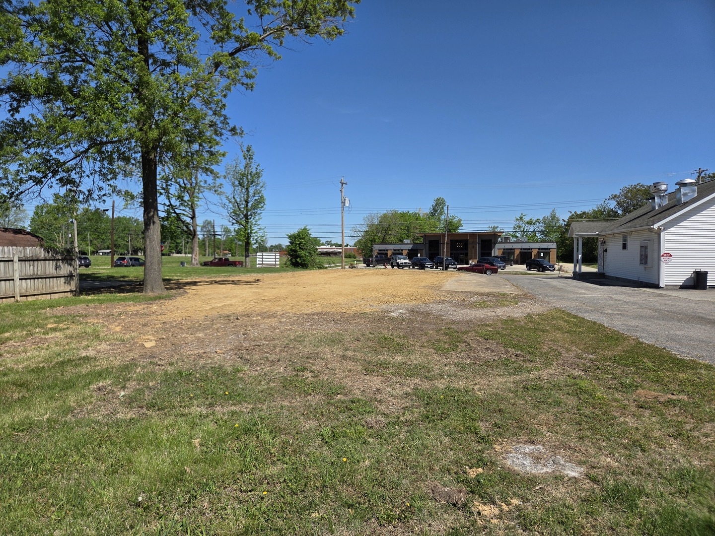 2007 W Main Street Property Photo 4