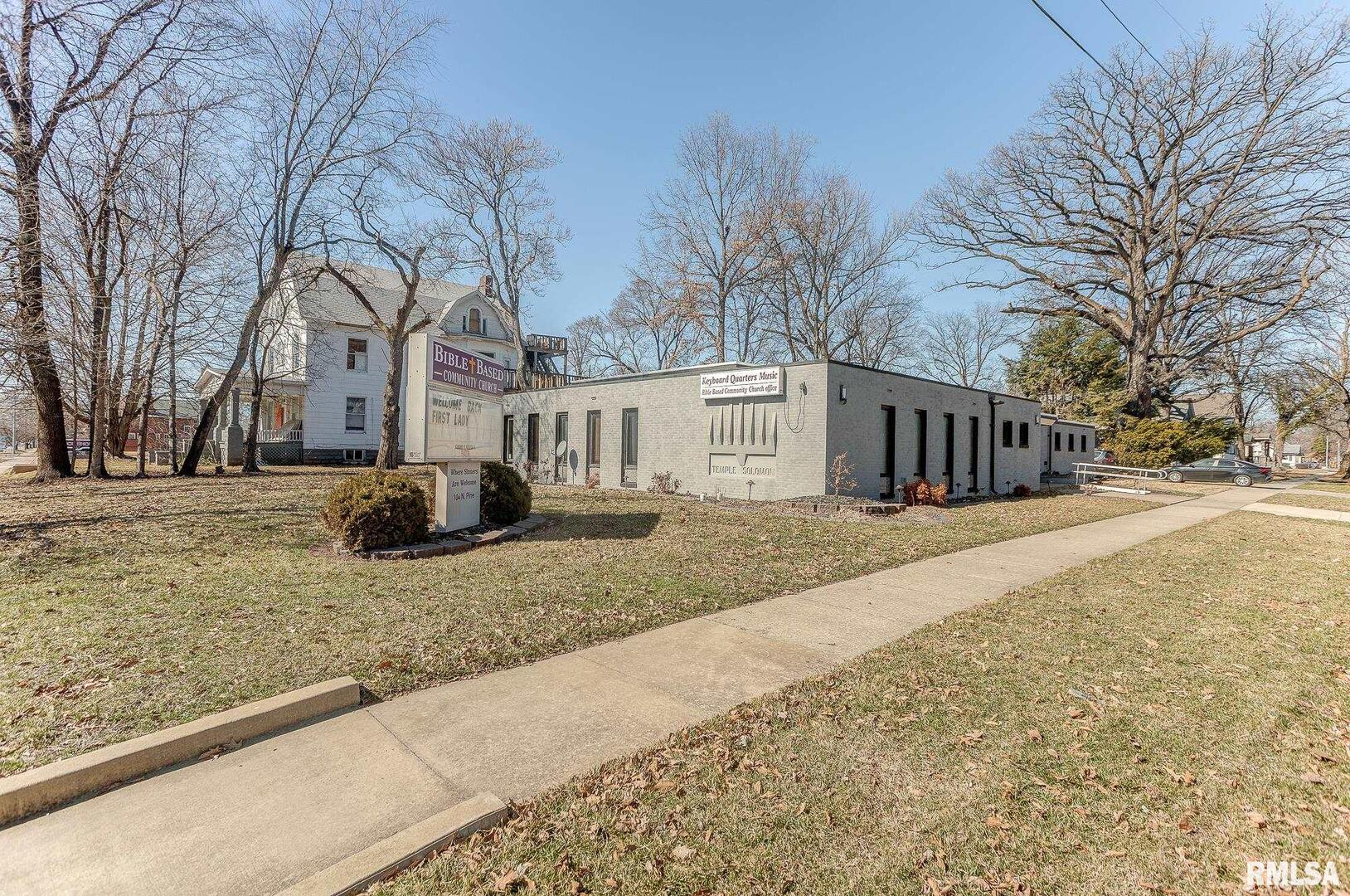 104 N Pine Street Property Photo 39