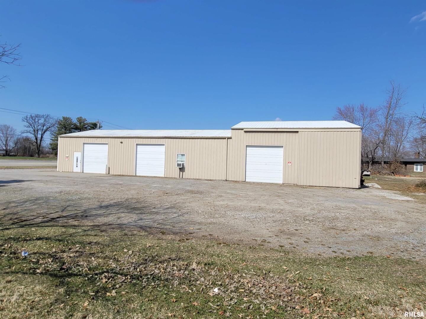 112 N Missouri Avenue Property Photo 9