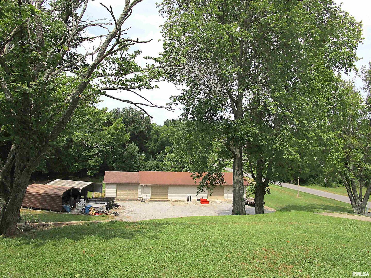 1253 County Road 800 E Property Photo 28