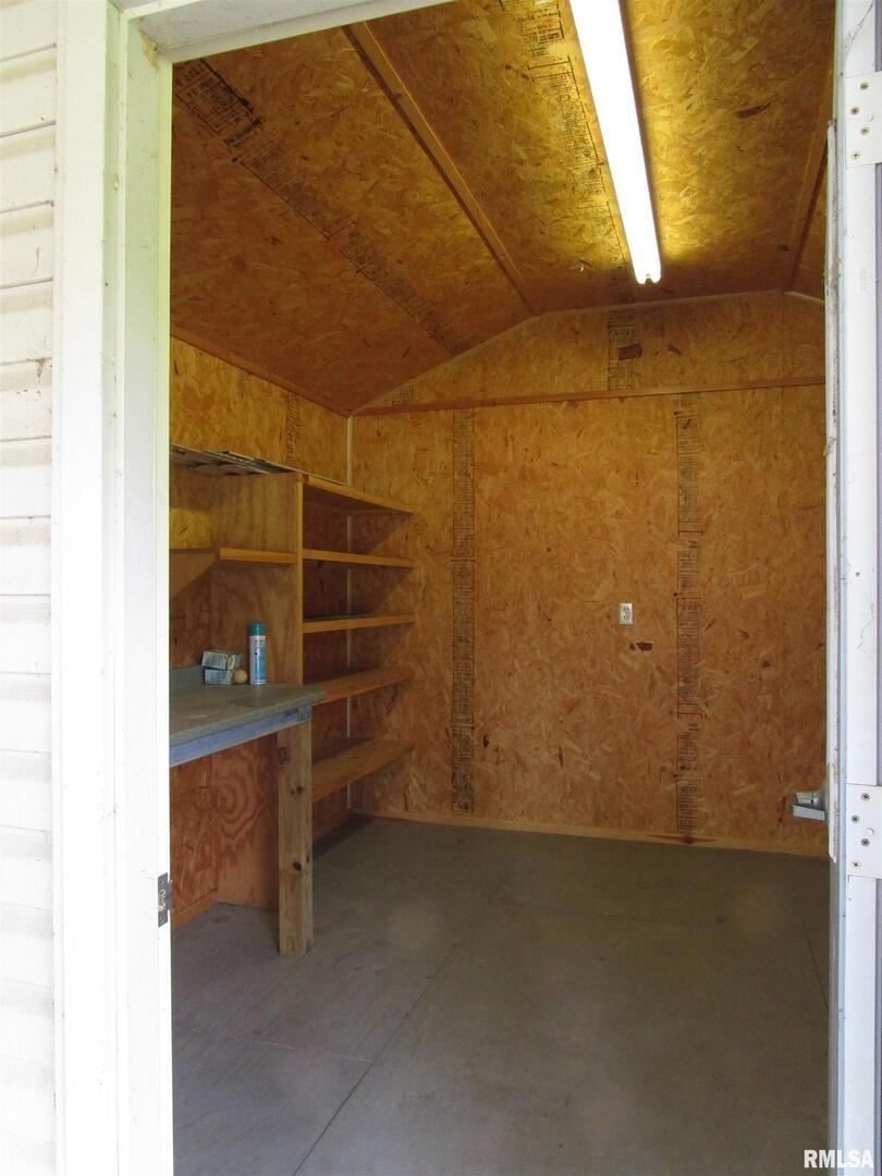 1253 County Road 800 E Property Photo 46