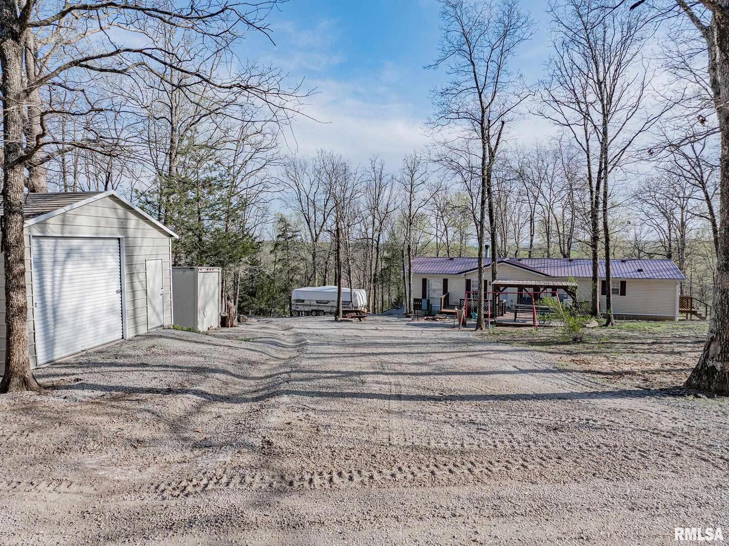 565 Dutton Chapel Road Property Photo 3