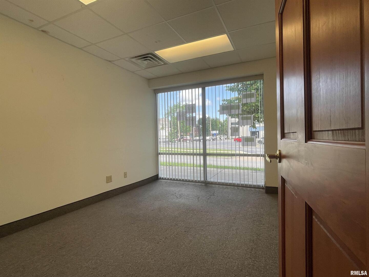 601 S University Avenue Suite 102 Property Photo 5