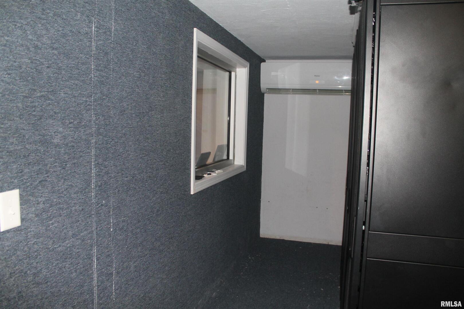 608 Eastgate Drive Property Photo 16