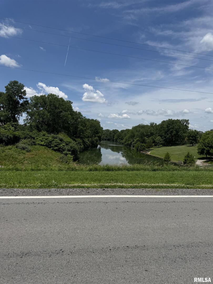 000 Yellow Brick Road Property Photo 13