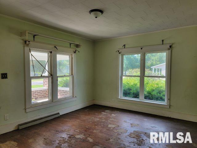 501 S Dean Street Property Photo 5