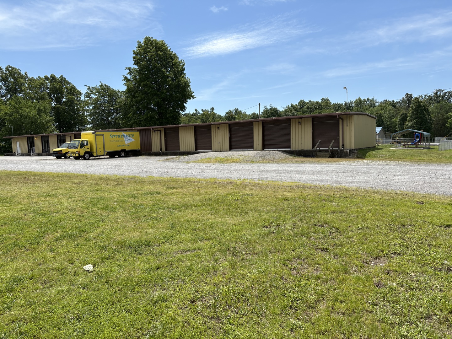 9966 Samuel Road Property Photo 1