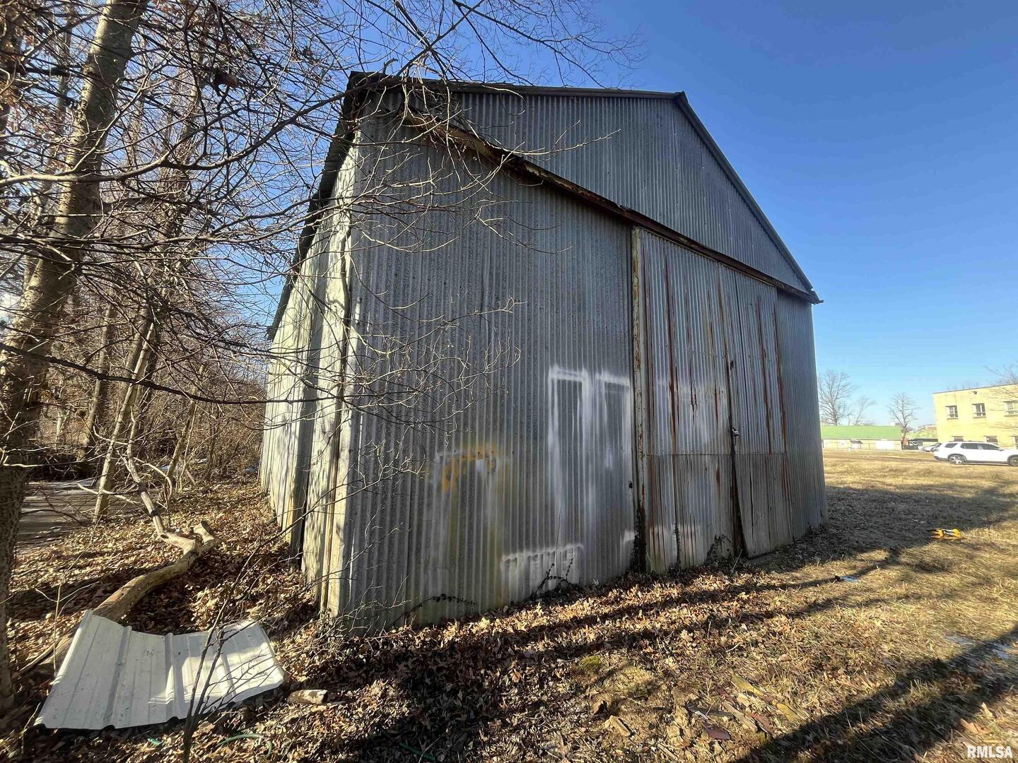 000 Butler Street Property Photo 4