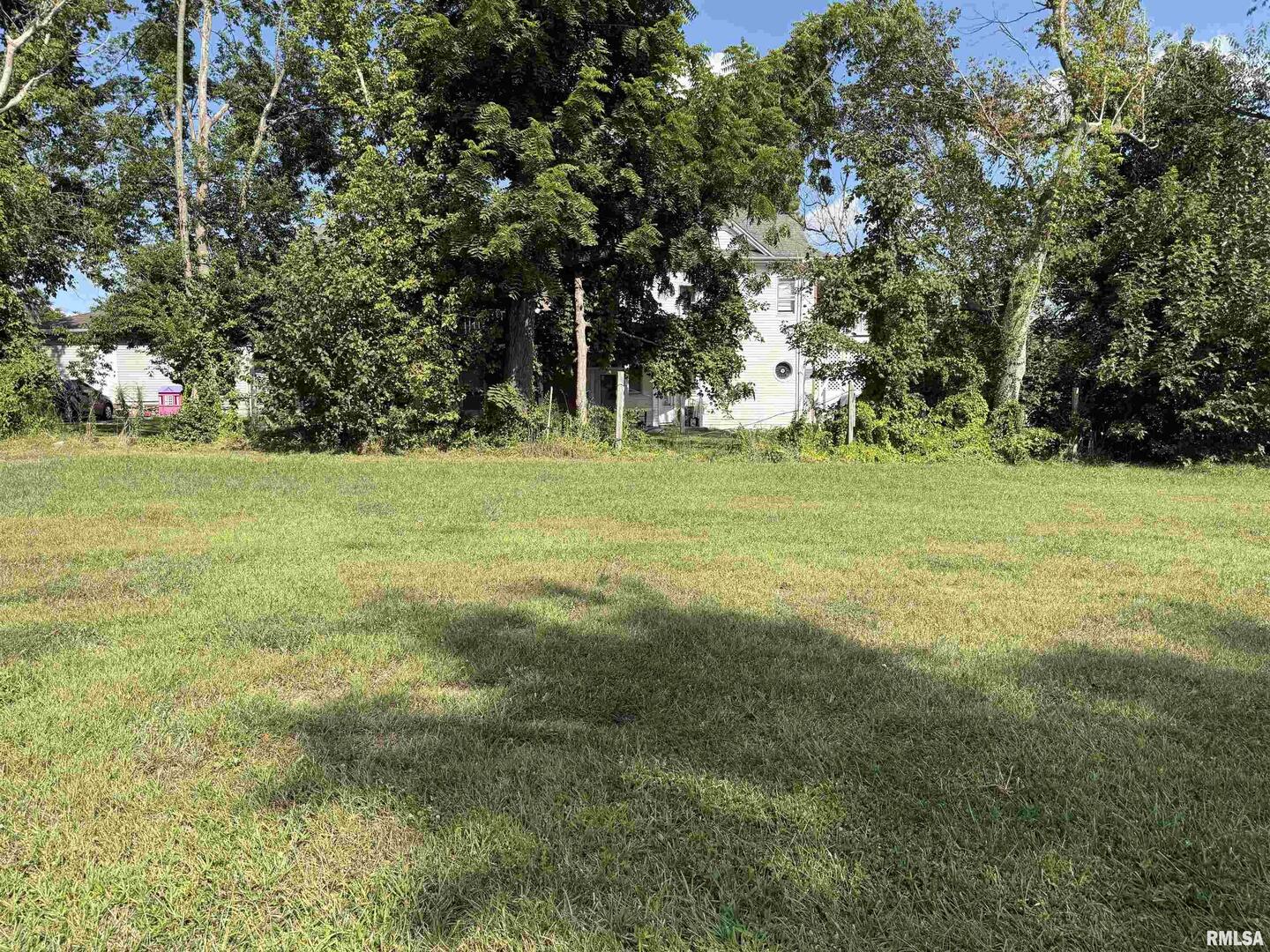 1008 W Main Street Property Photo 2