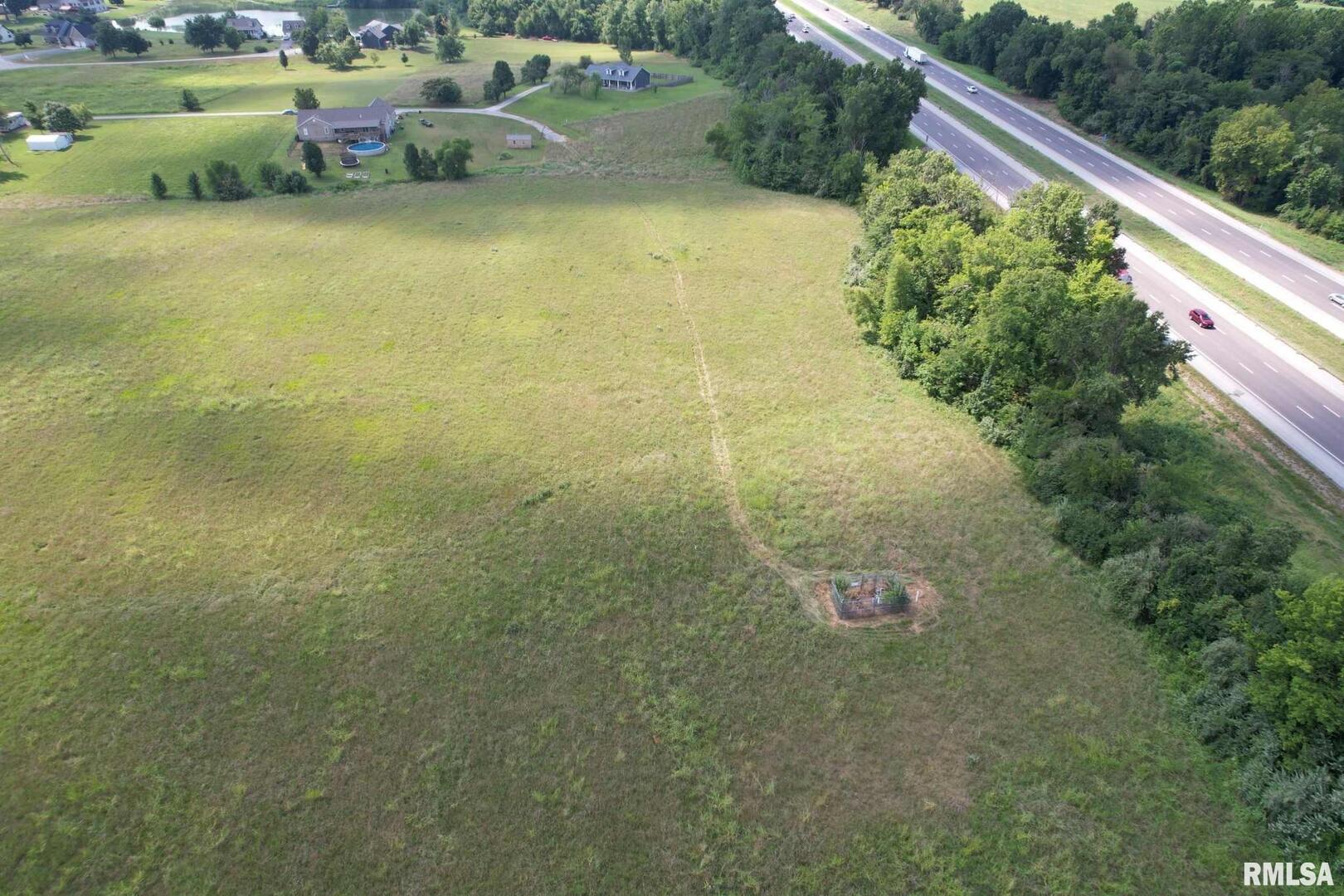000 Southpoint Lane Property Photo 8