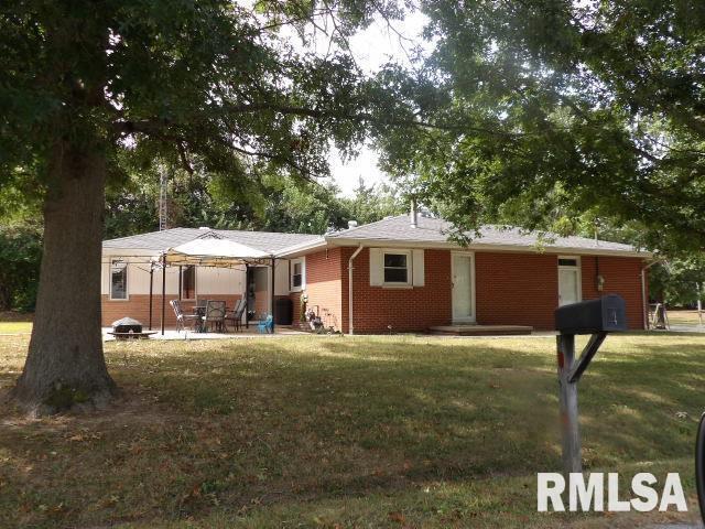 736 N Mill Street Property Photo 2