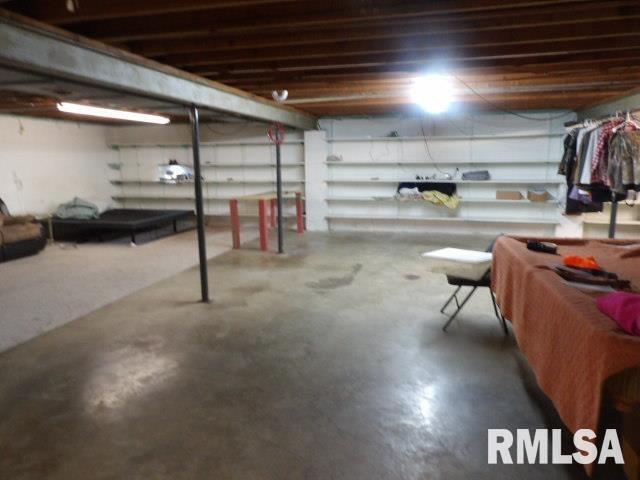 736 N Mill Street Property Photo 32