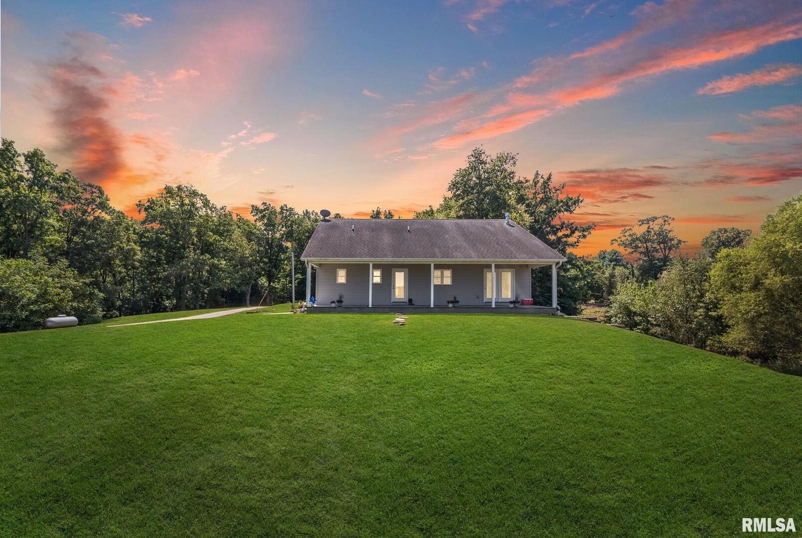520 Deerfield Road Property Photo 1