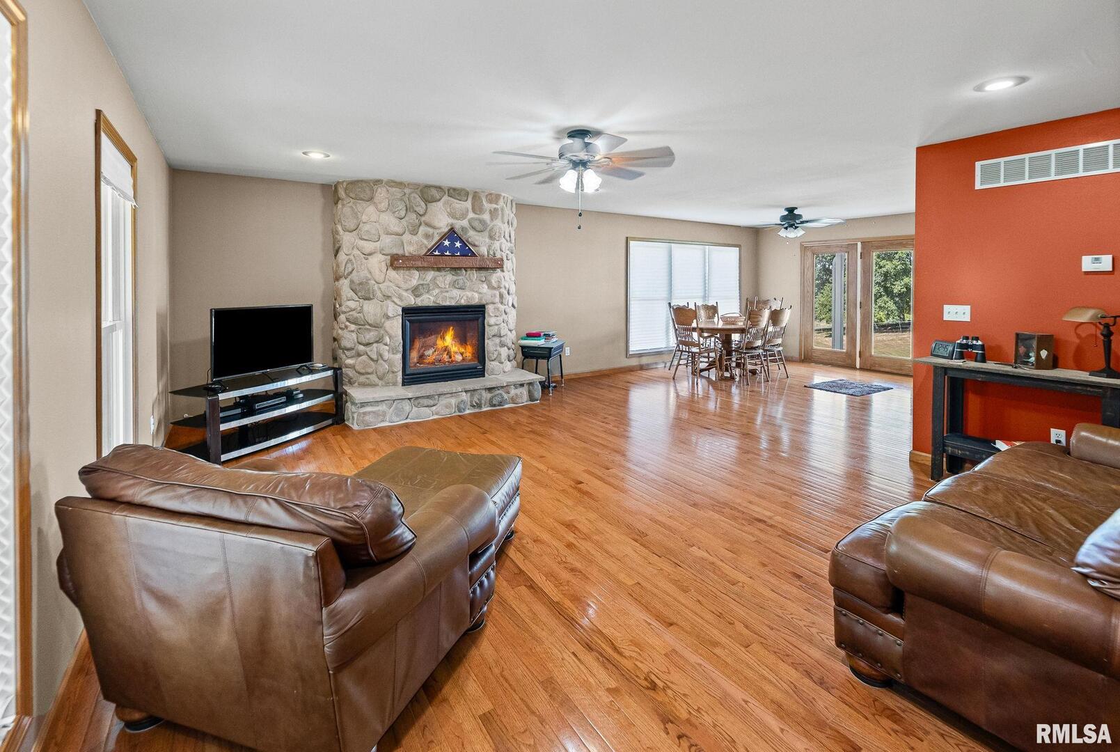 520 Deerfield Road Property Photo 34