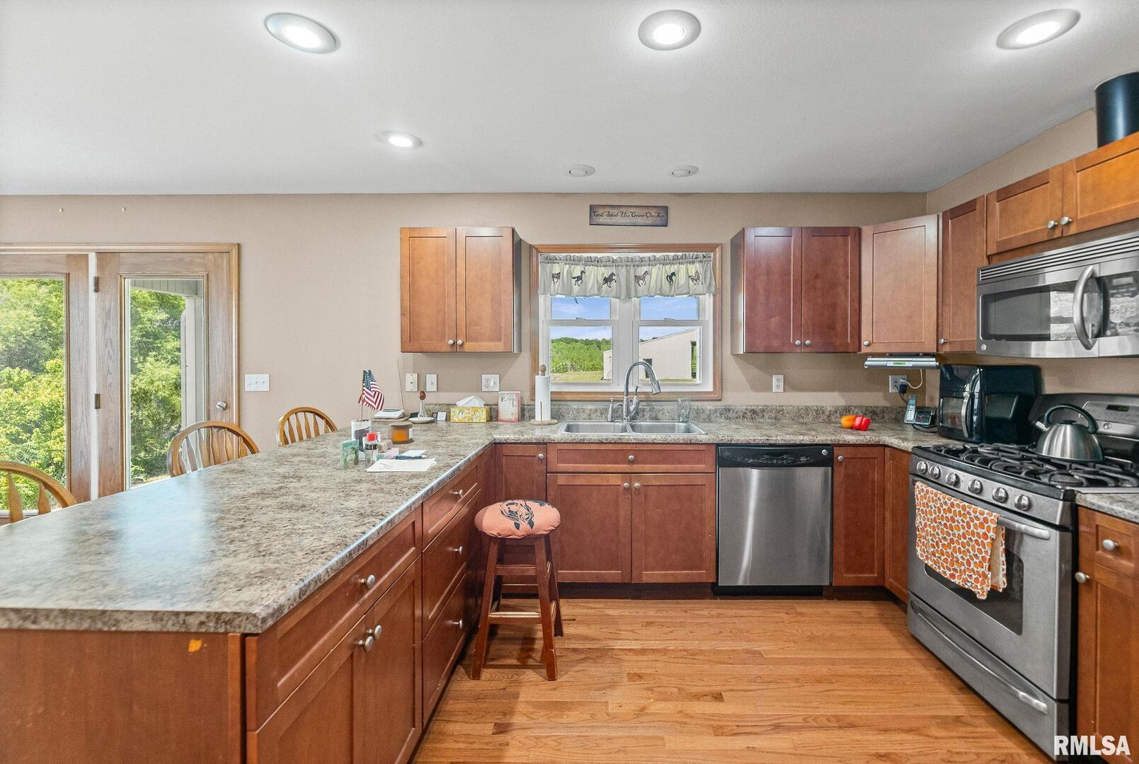520 Deerfield Road Property Photo 45