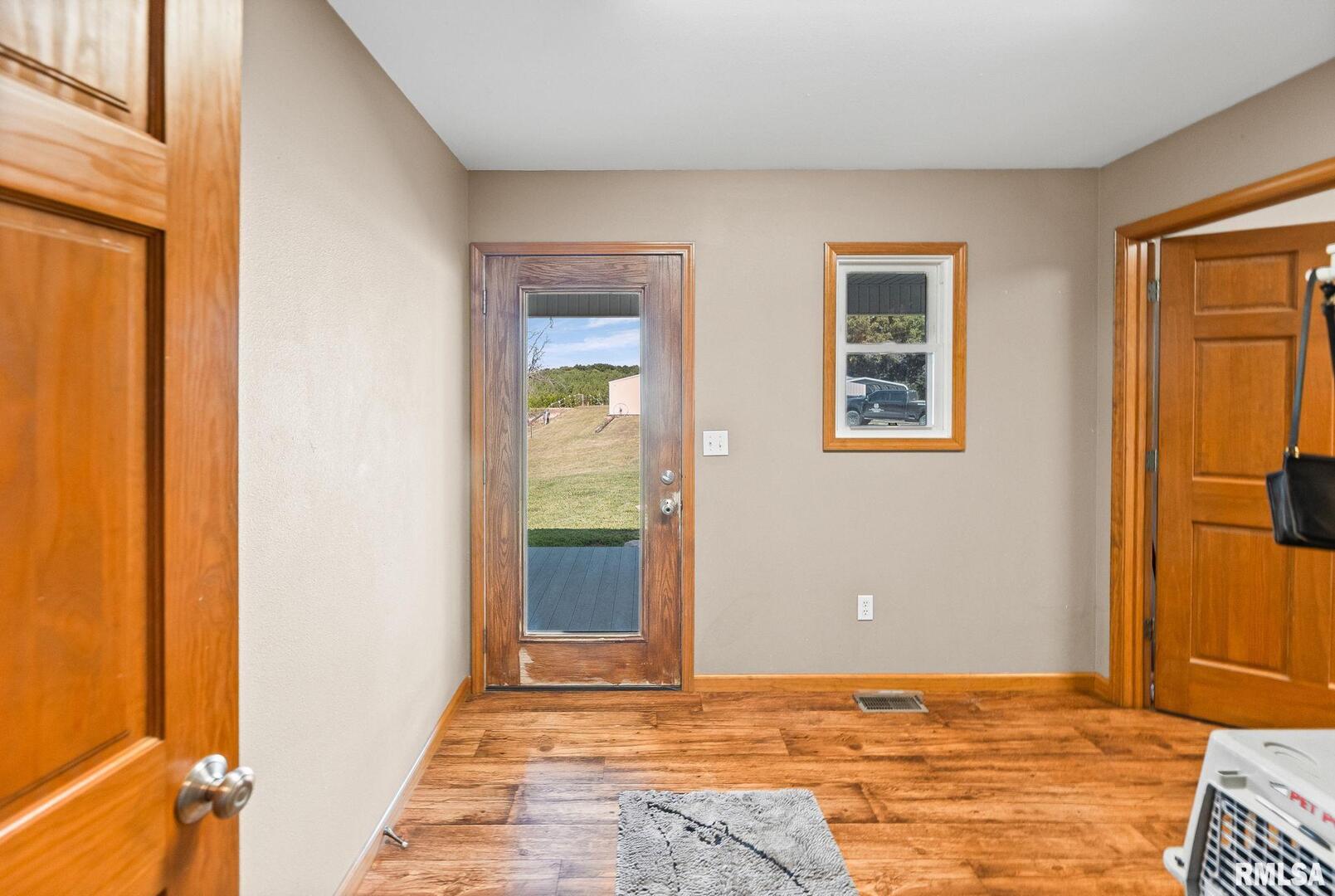 520 Deerfield Road Property Photo 54