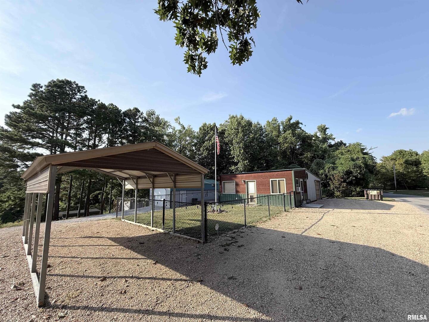5435 Hickory Ridge Road Property Photo 15