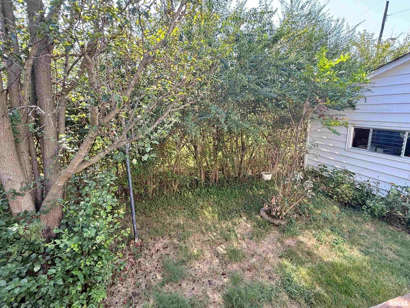 601 E 5th Street Property Photo 40