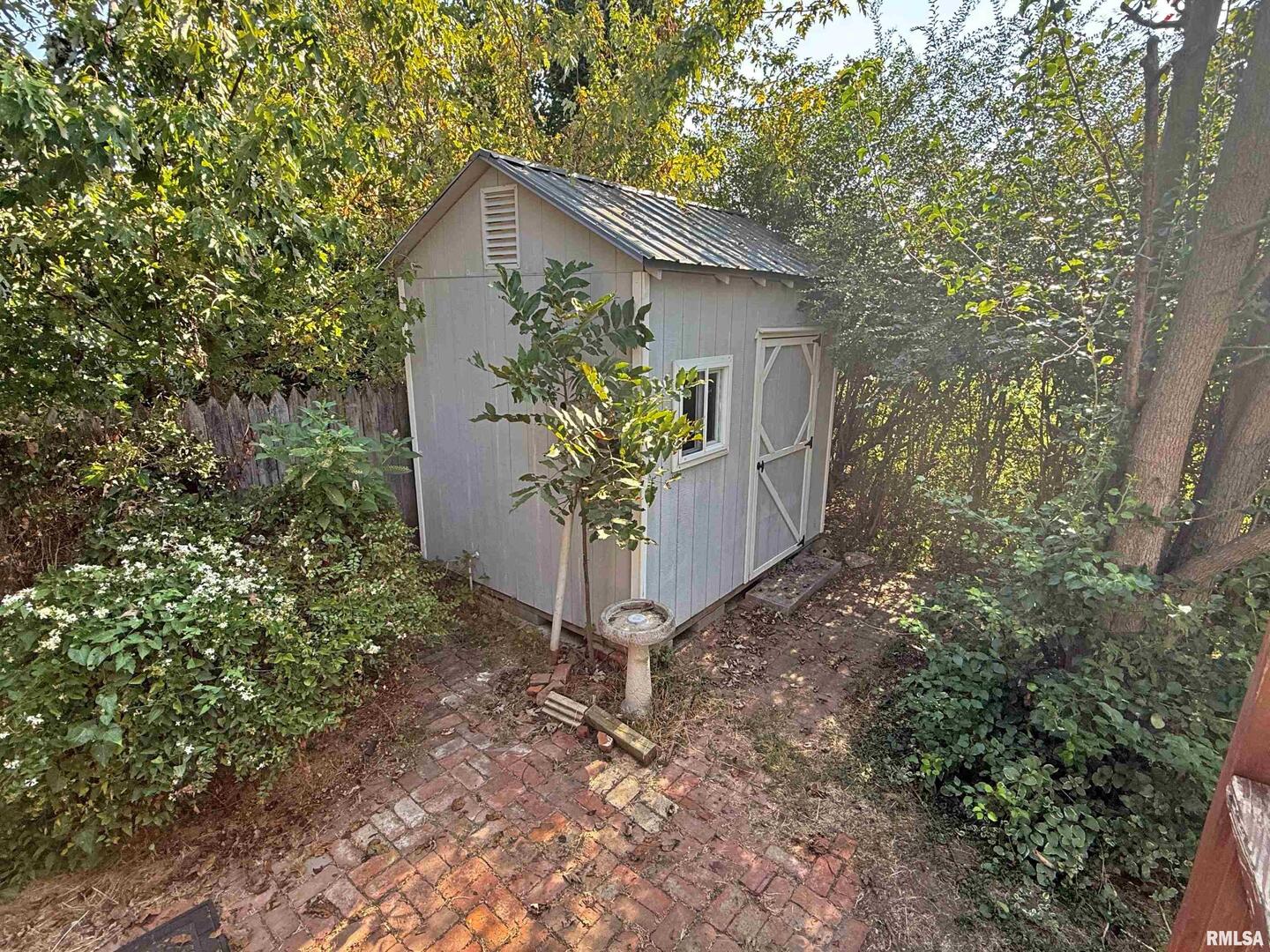 601 E 5th Street Property Photo 42