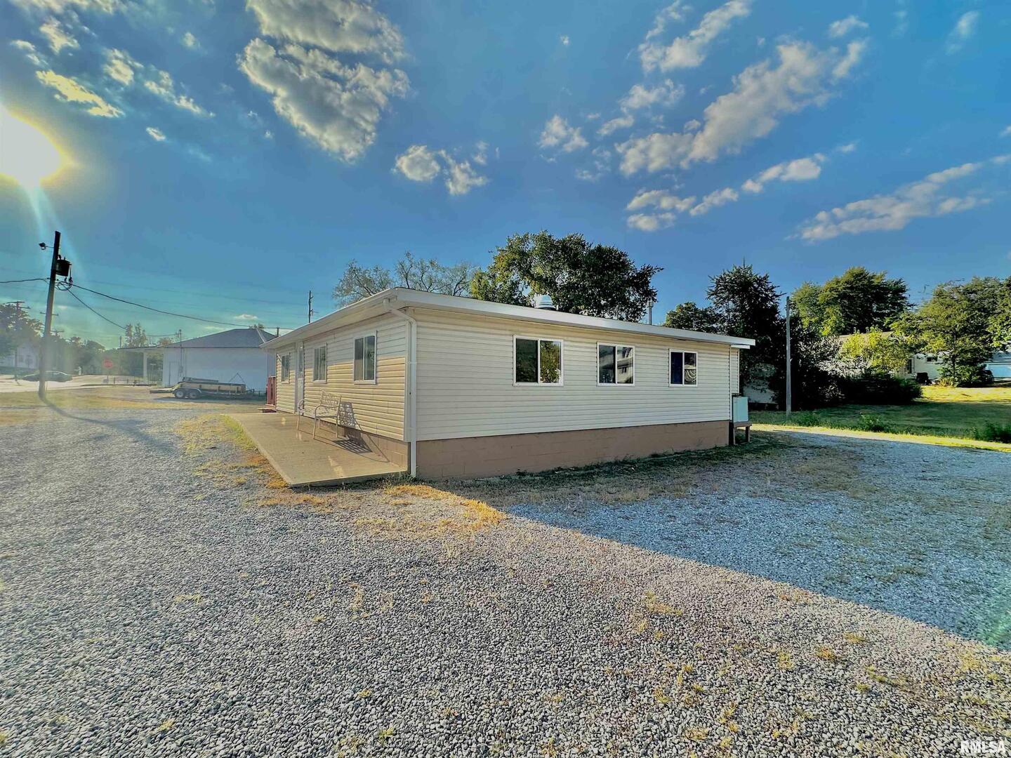 850 Chestnut Street Property Photo 1