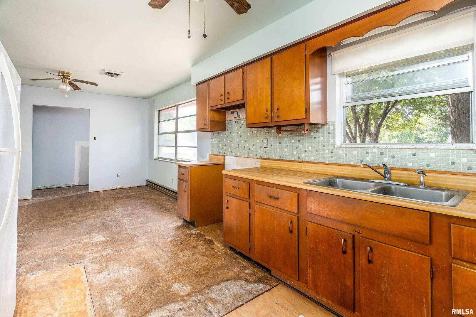 1378 Skelcher Boulevard Property Photo 10
