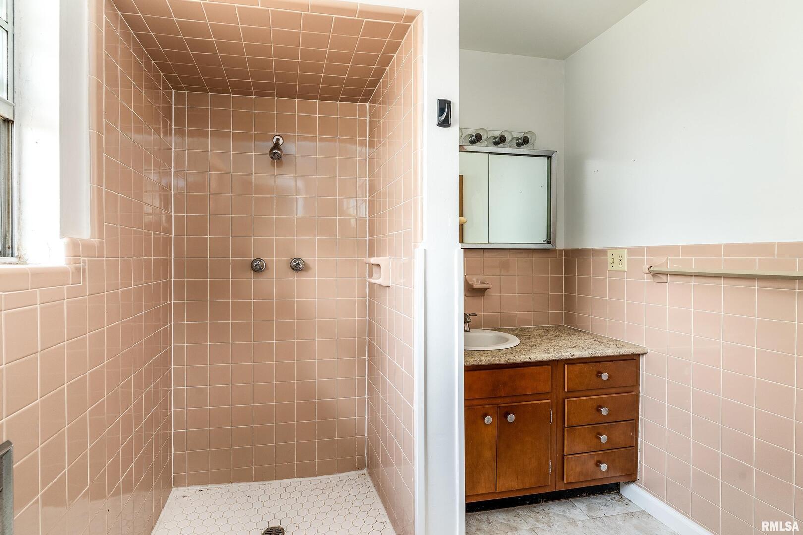 1378 Skelcher Boulevard Property Photo 17