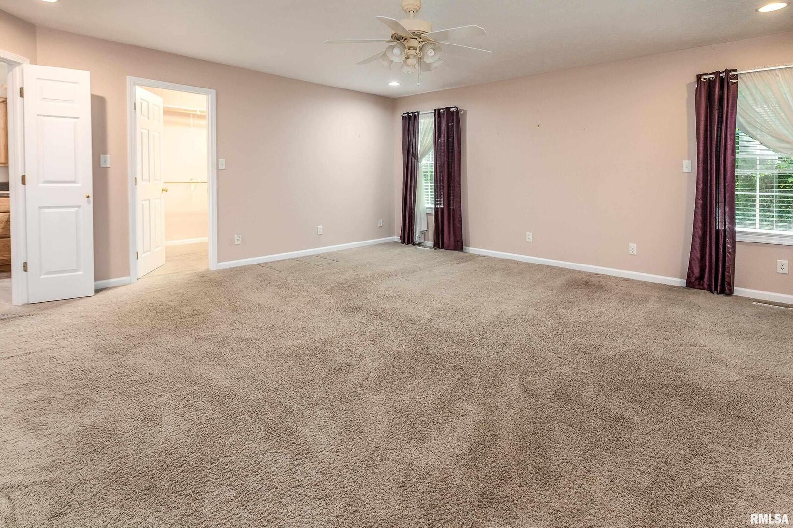 403 Arbor Drive Property Photo 16