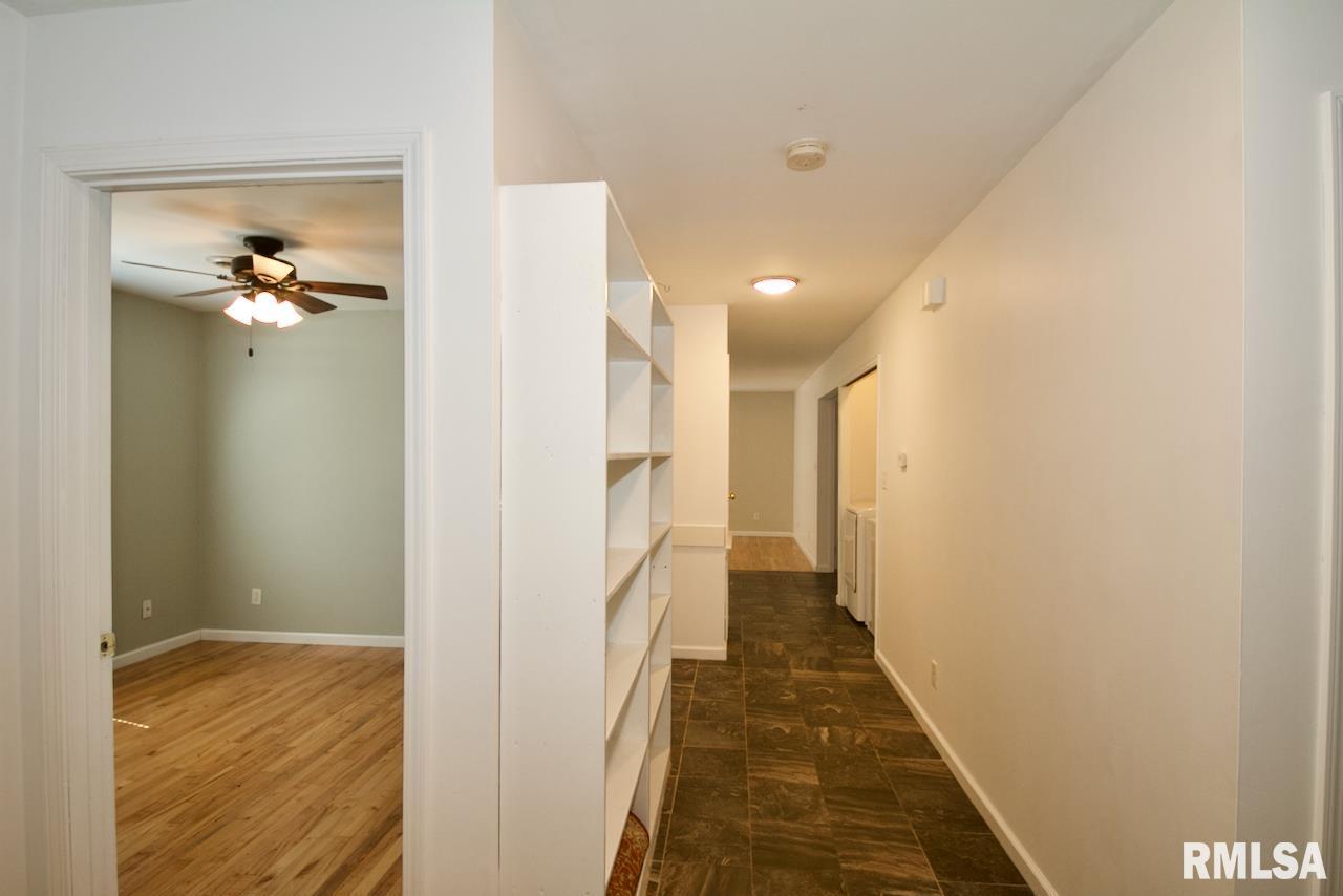 902 W Mill Street 904,906,908 Property Photo 20