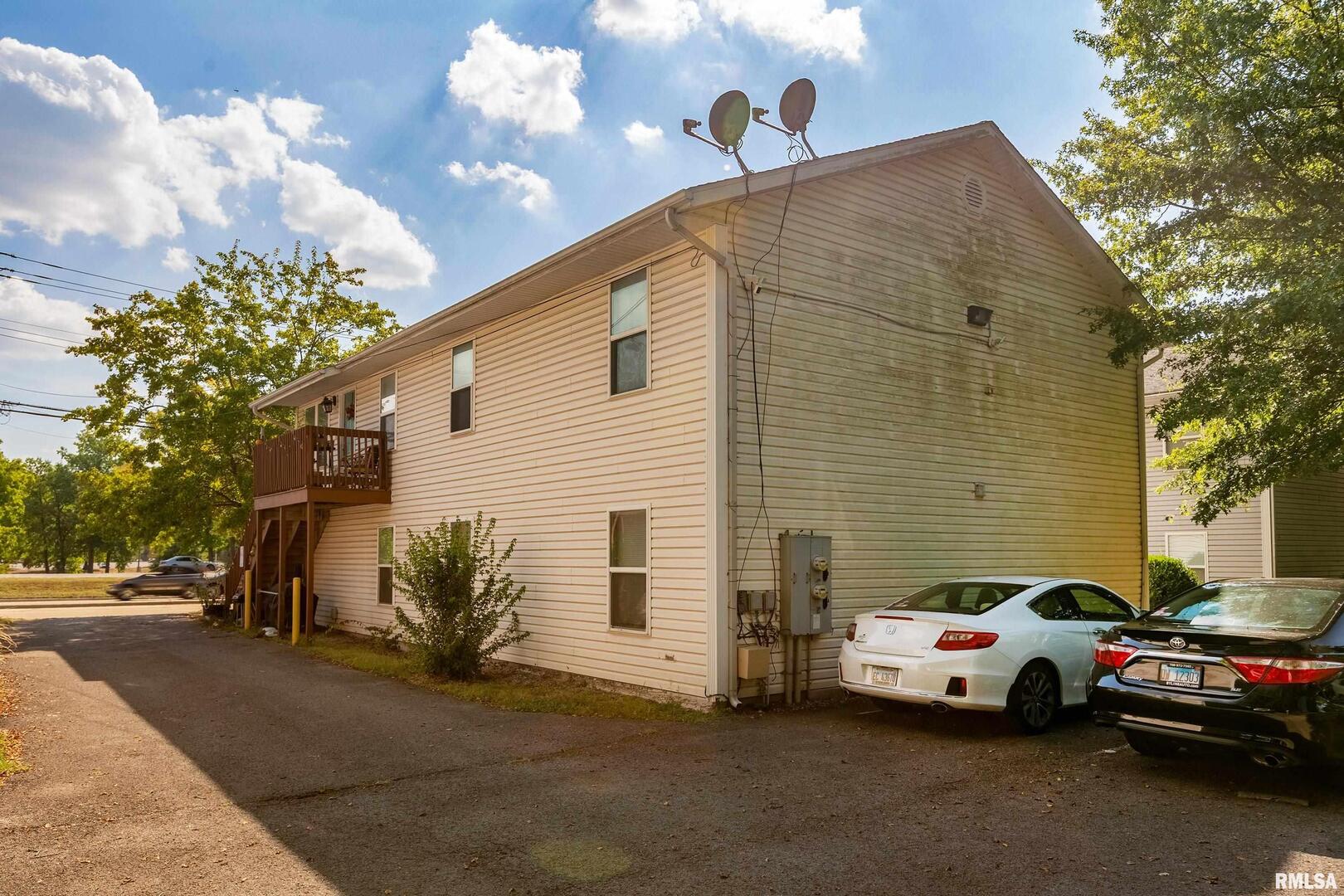 902 W Mill Street 904,906,908 Property Photo 24