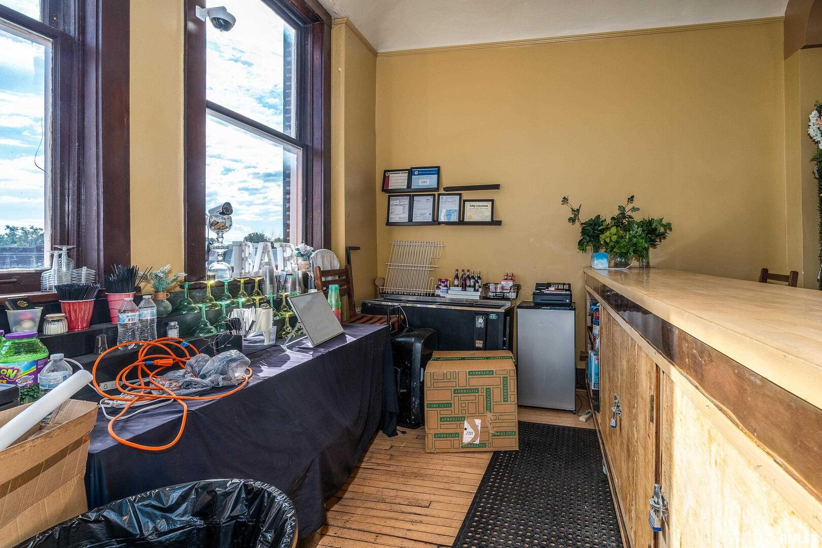 1329 Walnut Street Property Photo 19