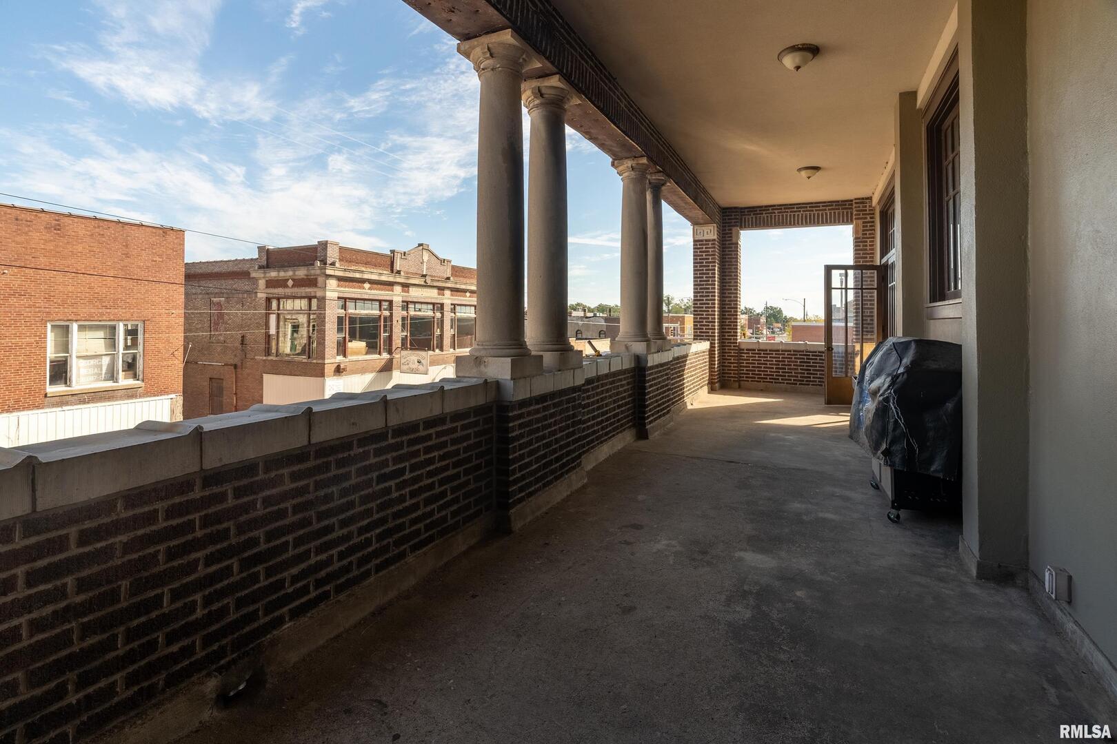 1329 Walnut Street Property Photo 21