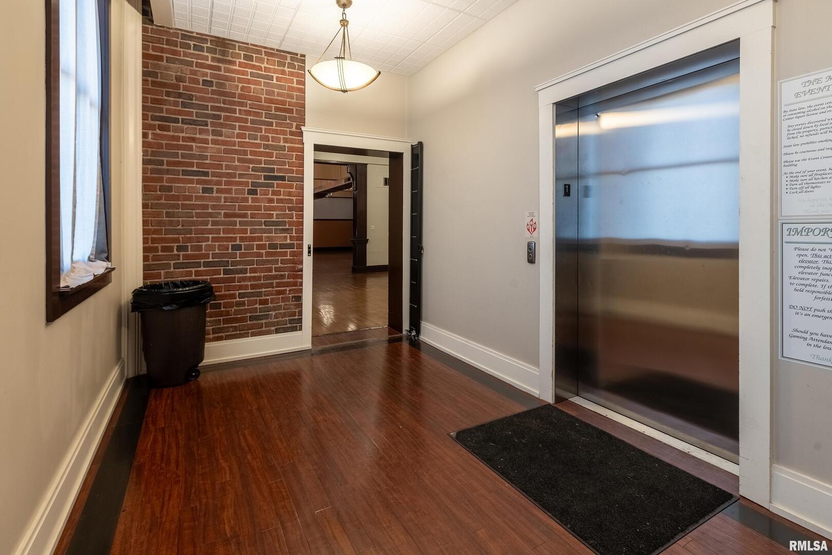 1329 Walnut Street Property Photo 25