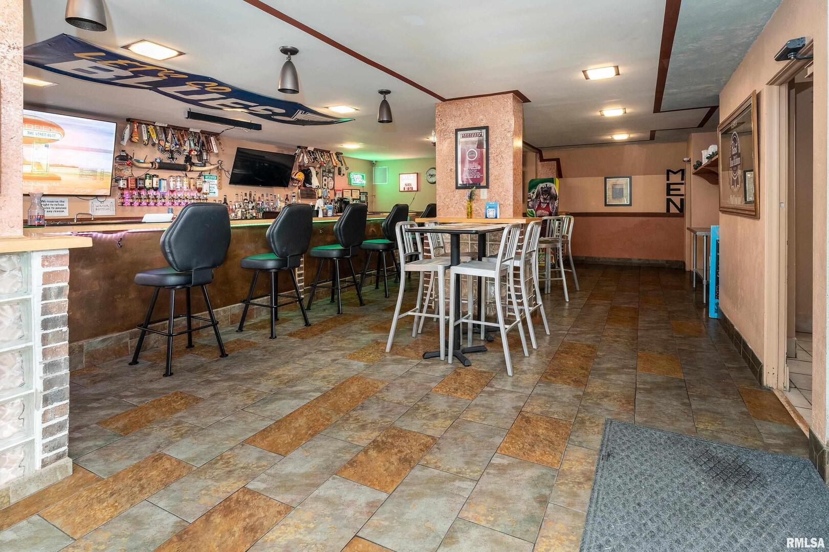 1329 Walnut Street Property Photo 44